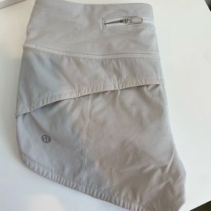LULULEMON Speed Up Short